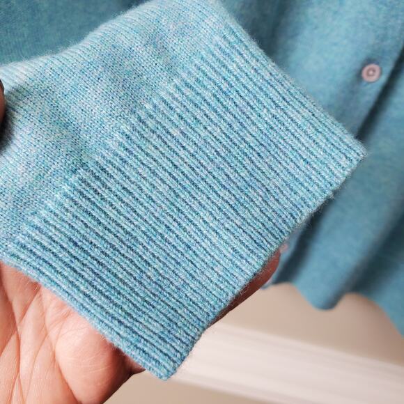 Women Lands End Blue Cashmere Button Cardigan Sweater XLP Preppy Cozy Luxury NEW - Picture 3 of 12